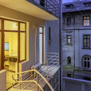  Appart hôtel Château: Upscale In Bucharest's Historical Center! Roumanie